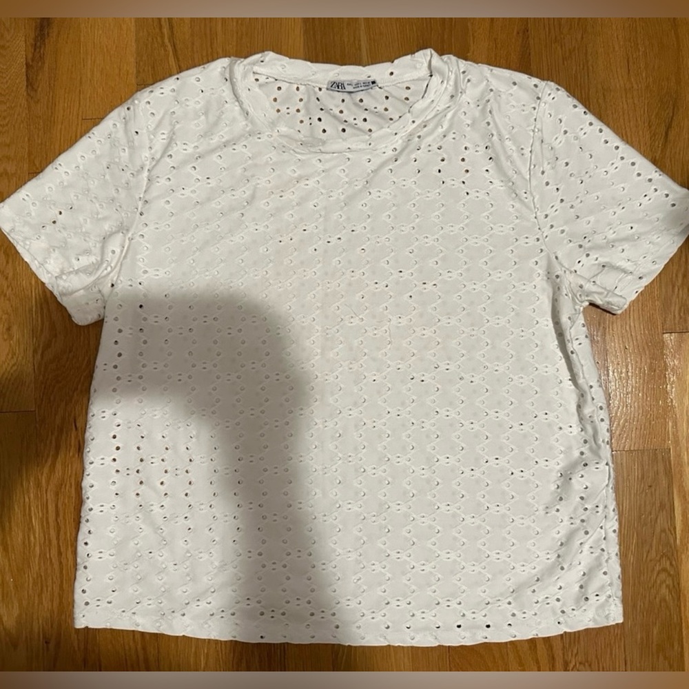 ZARA PERFORATED WOMEN’S BLOUSE